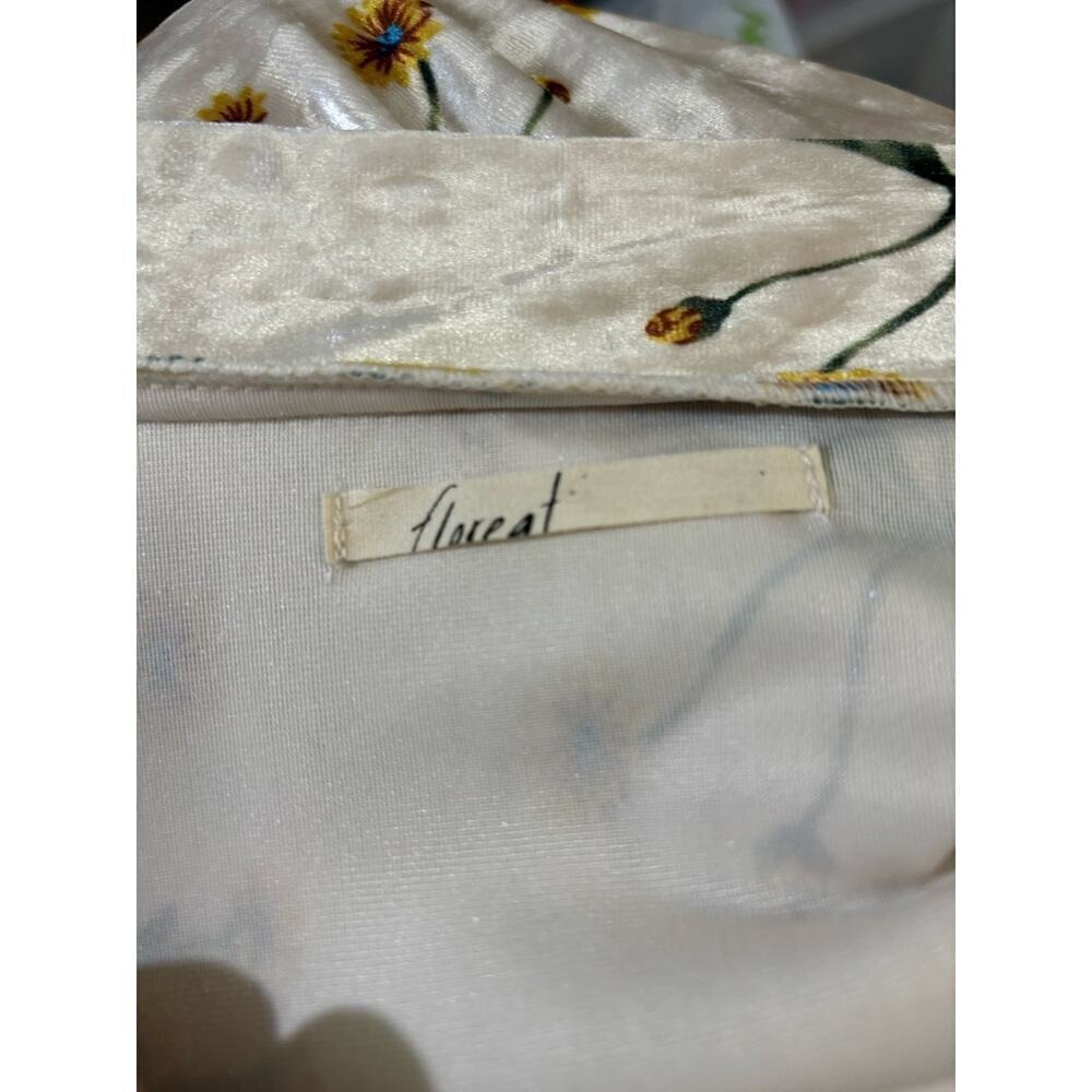 Floreat Anthropologie Velvet Kimono Duster Floral Champagne Yellow Open Front - Picture 6 of 7